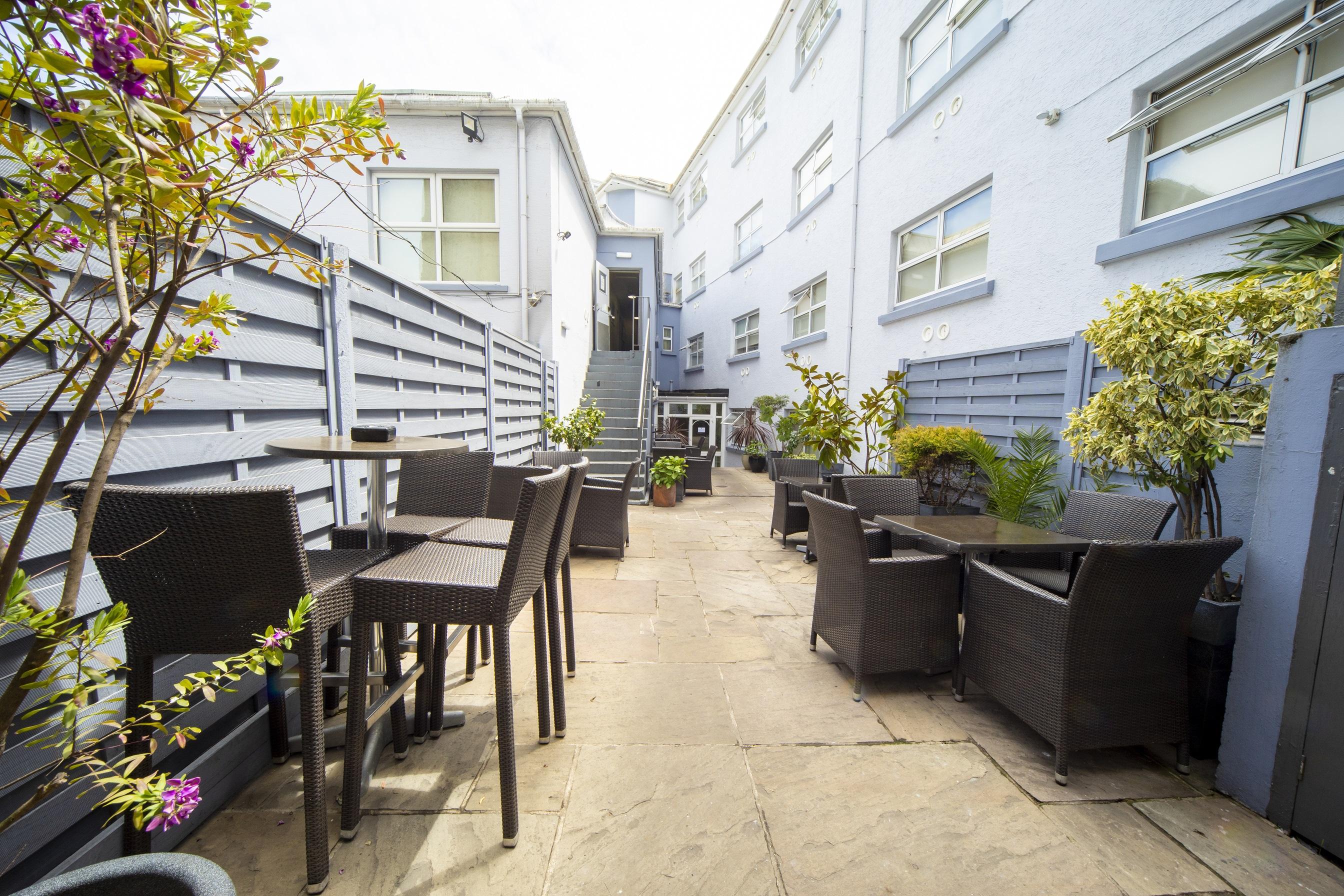 The Inn Hotel Bar And Restaurant Saint Helier Eksteriør billede